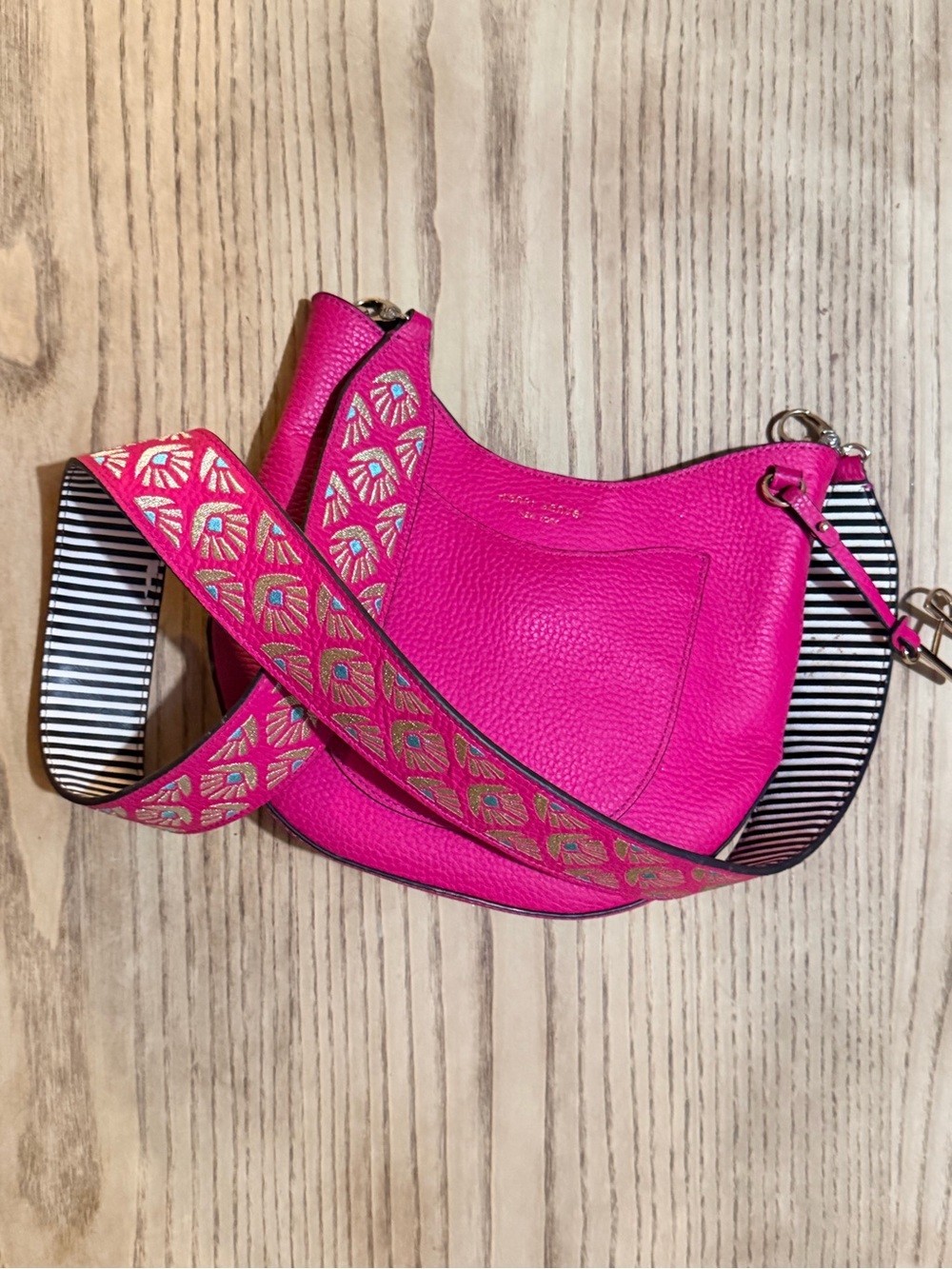 Henri Bendel bag - Picture 2 of 5